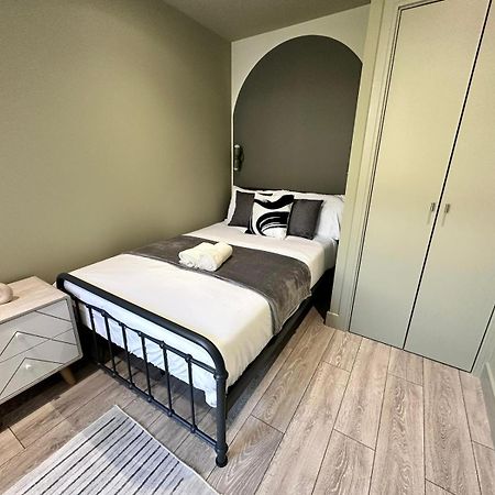 London Boutique Ensuite Room Like Hotel Екстериор снимка