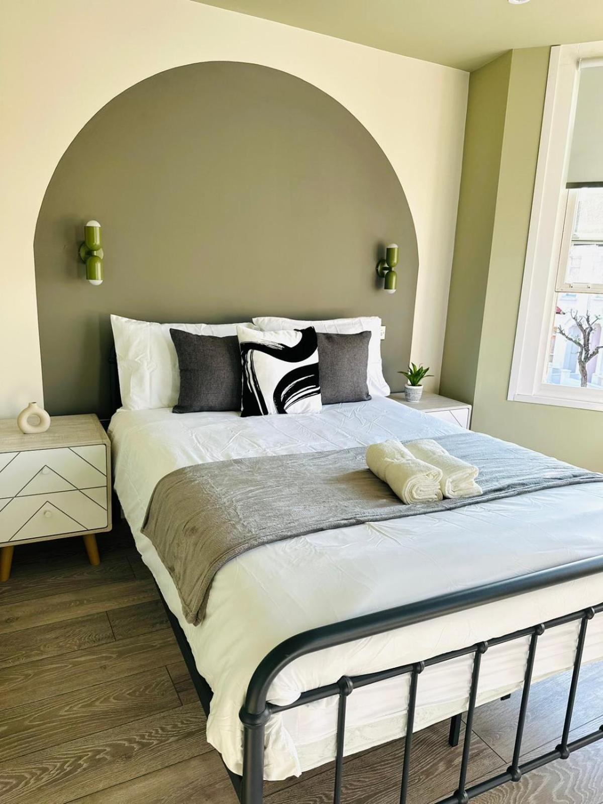 London Boutique Ensuite Room Like Hotel Екстериор снимка
