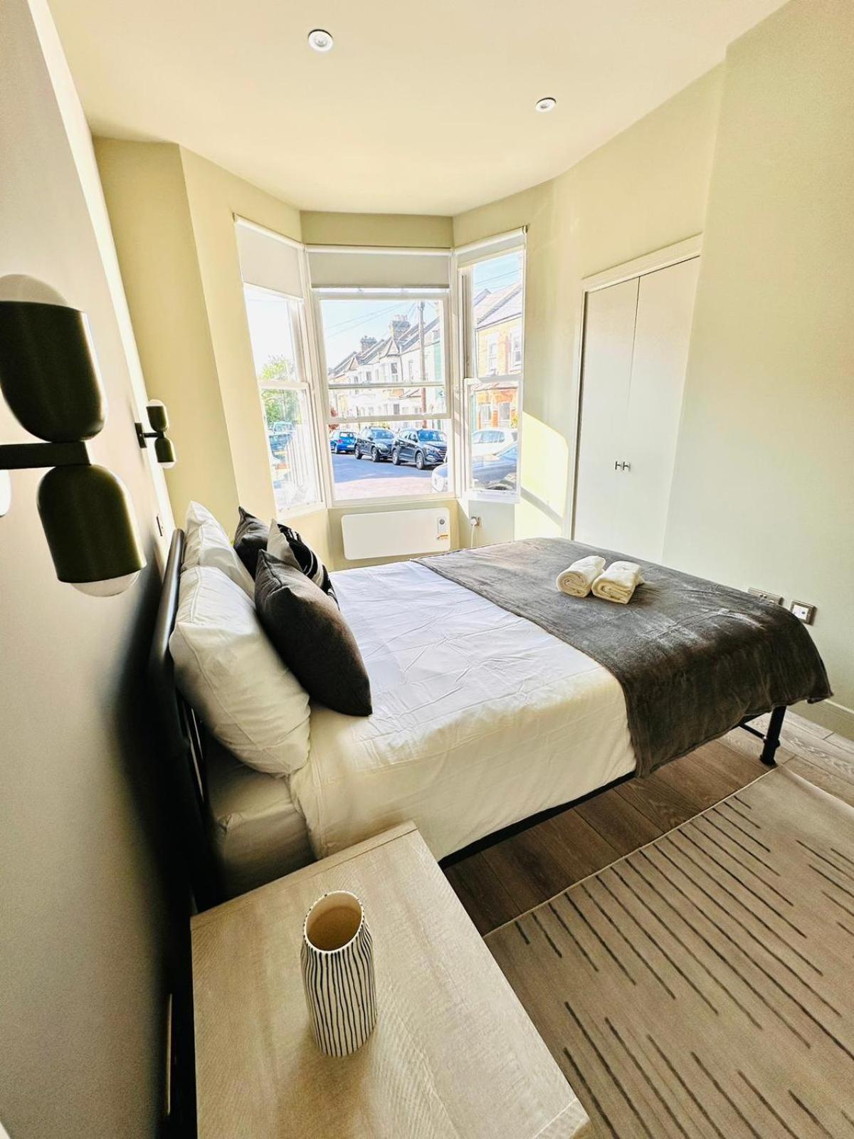 London Boutique Ensuite Room Like Hotel Екстериор снимка
