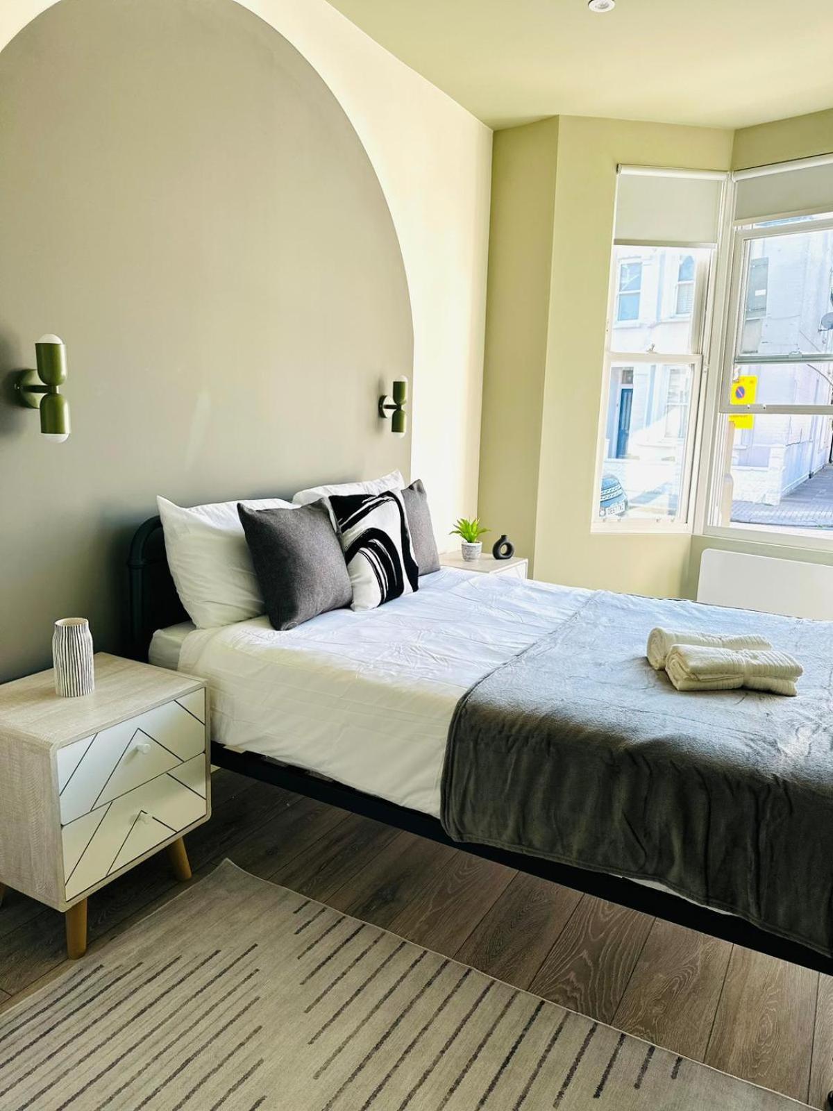 London Boutique Ensuite Room Like Hotel Екстериор снимка