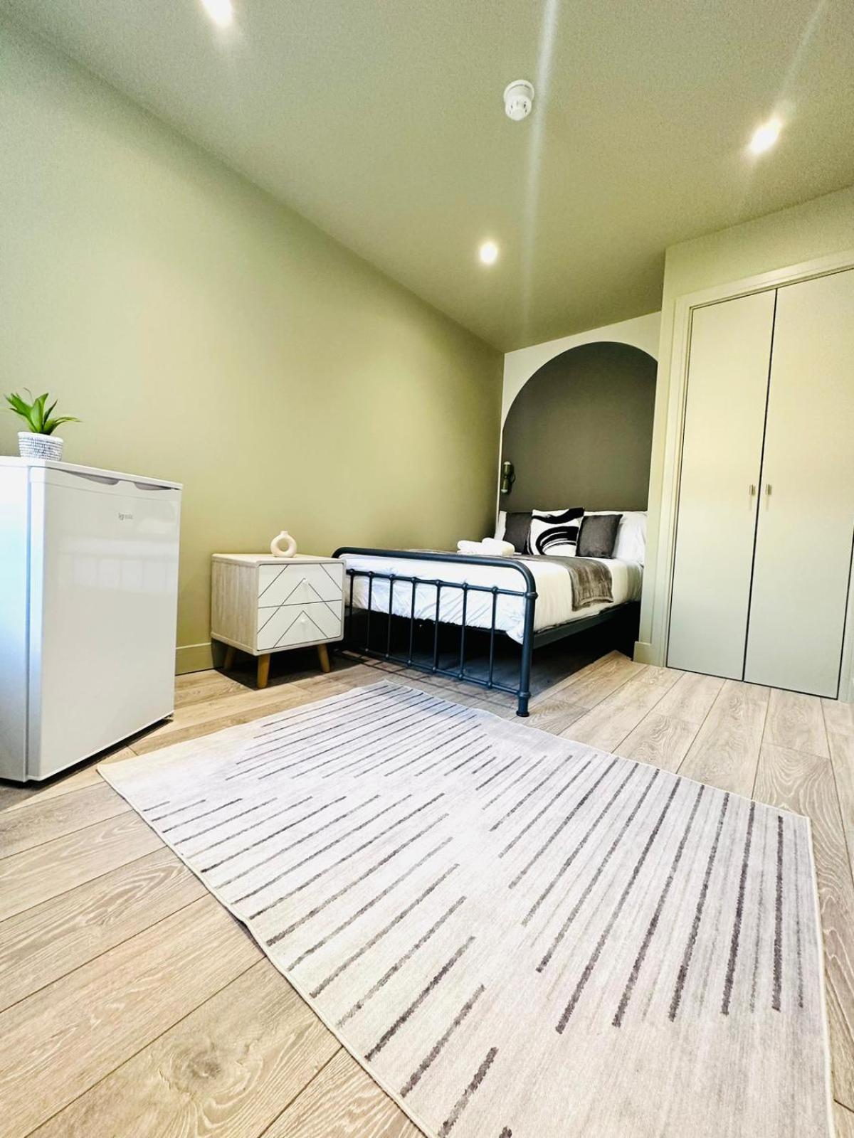 London Boutique Ensuite Room Like Hotel Екстериор снимка