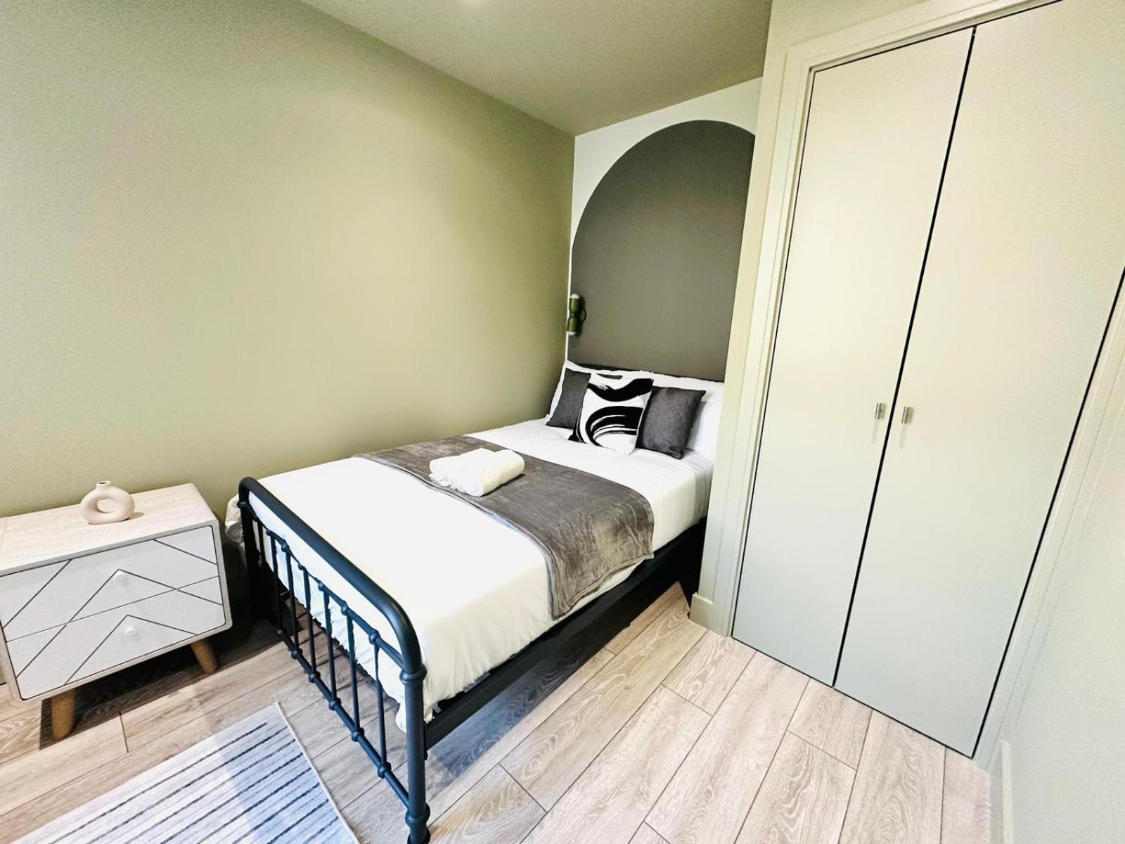 London Boutique Ensuite Room Like Hotel Екстериор снимка